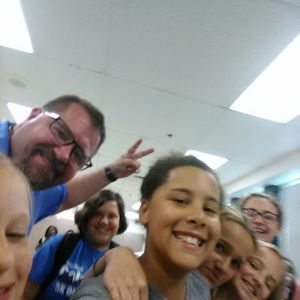 Meet your Posher, Myia